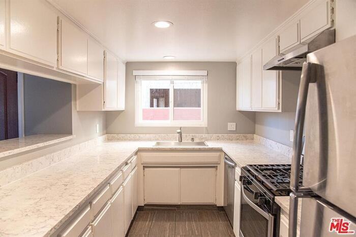 4161 Nw 26th St - Photo 2 of 12