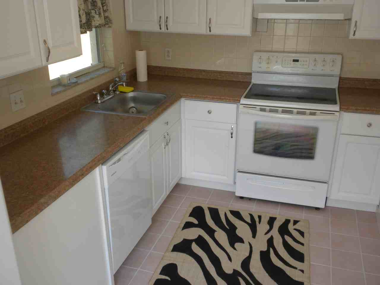 1316 1st Ave Nw #B - Photo 3 of 14