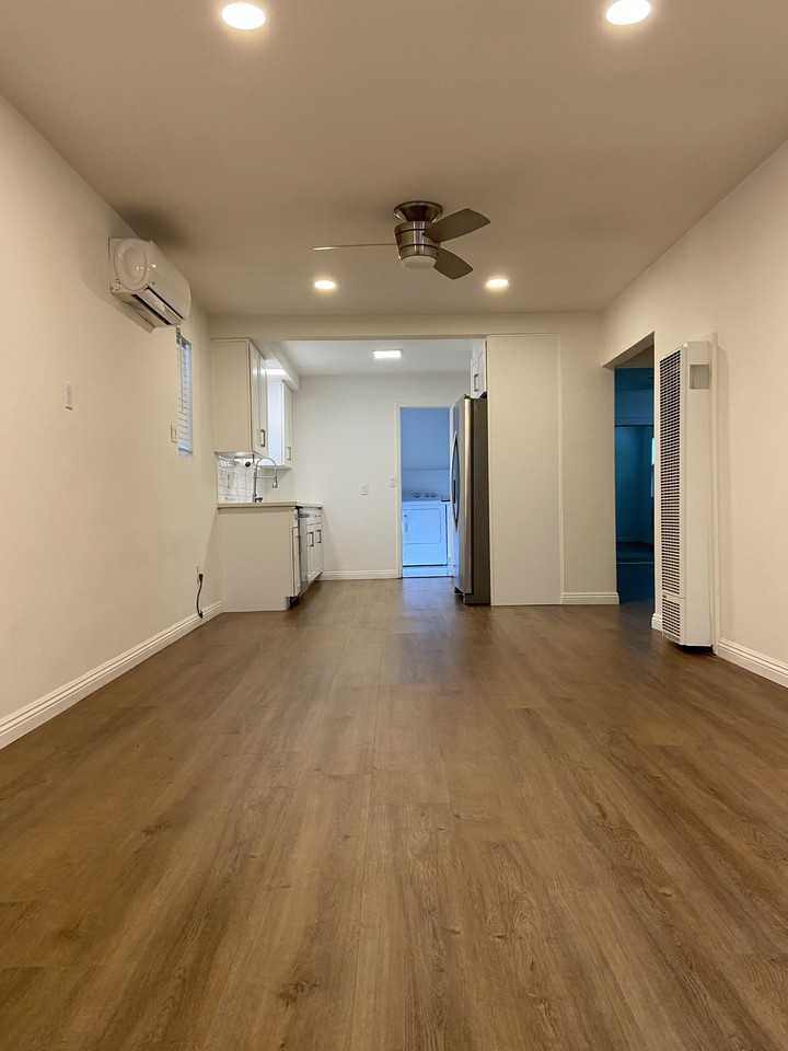 499 N Carmelo Ave #NA - Photo 3 of 17