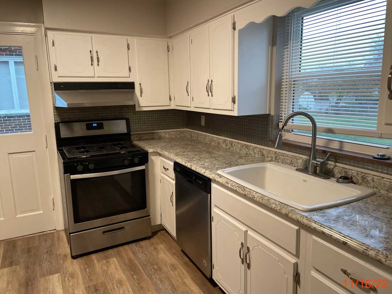 405 Home Ave #NA - Photo 3 of 14