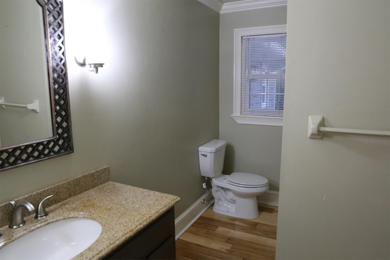 3809 Allenhurst Dr #1 - Photo 2 of 15