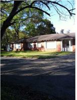 featured image of 250 Everett St #1