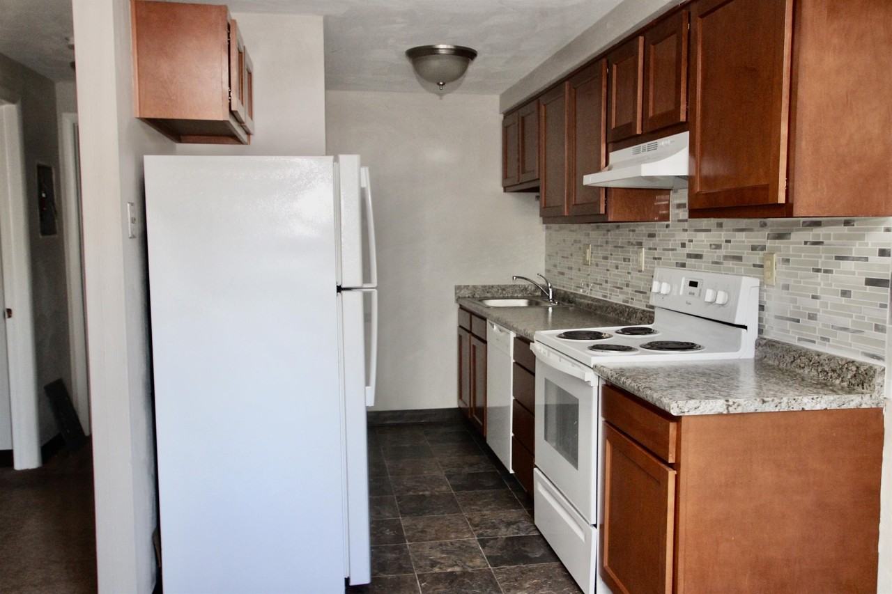 185 Oak Manor Pl #185 - Photo 4 of 8