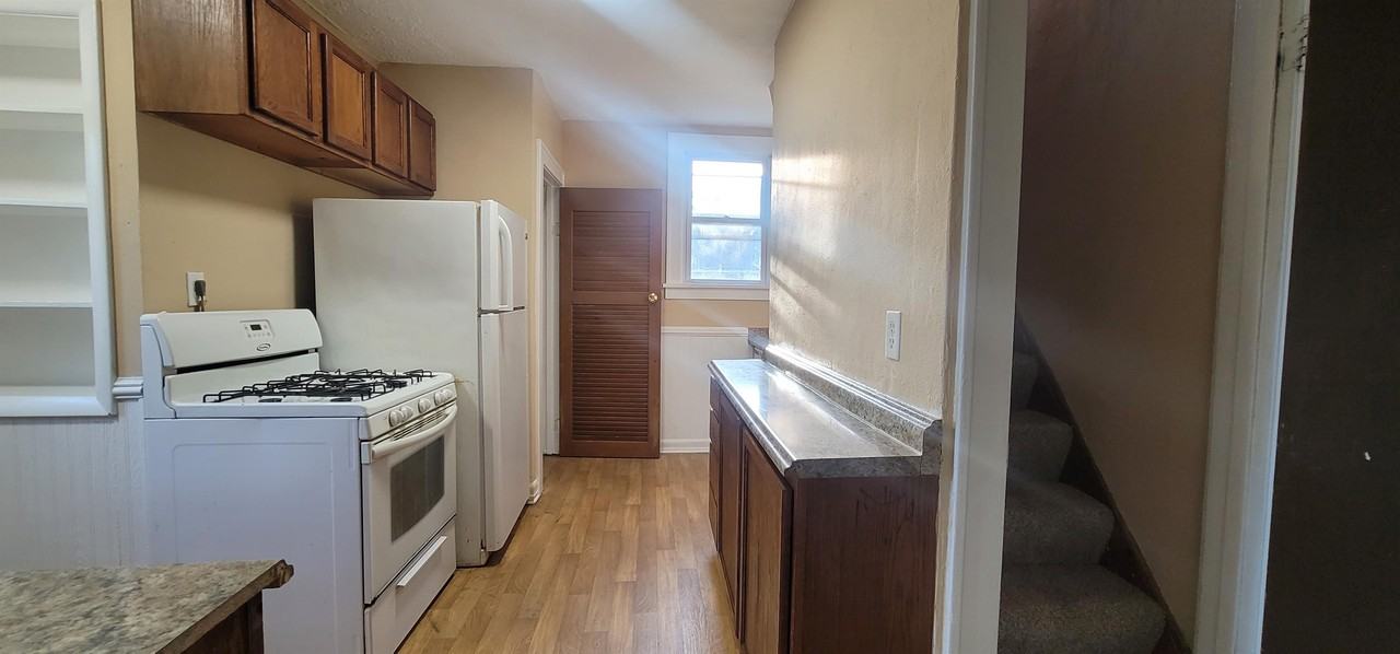 1602 Price Street #1 - Photo 7 of 13