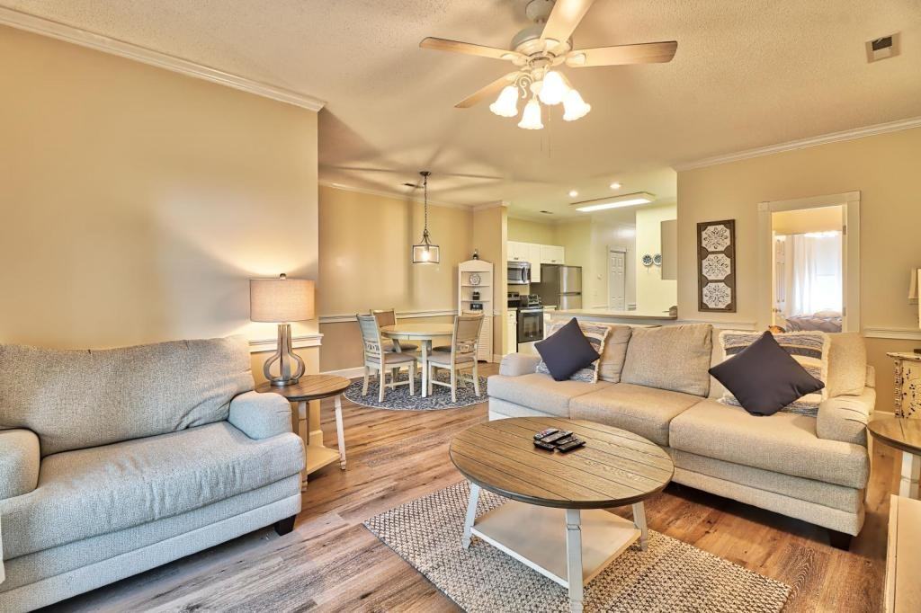 698 Riverwalk Dr - Photo 7 of 20