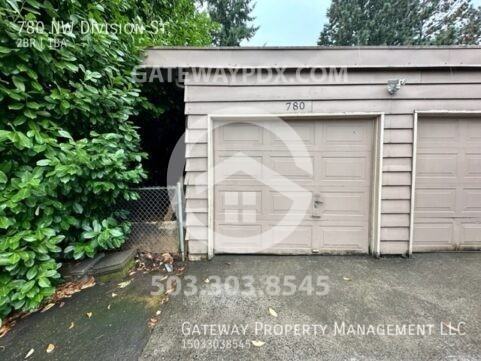 780 Nw Division St - Photo 3 of 19