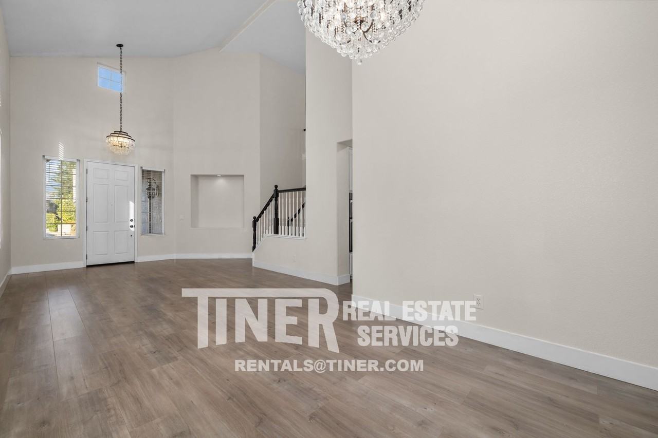 3205 Corniche Ln - Photo 2 of 48