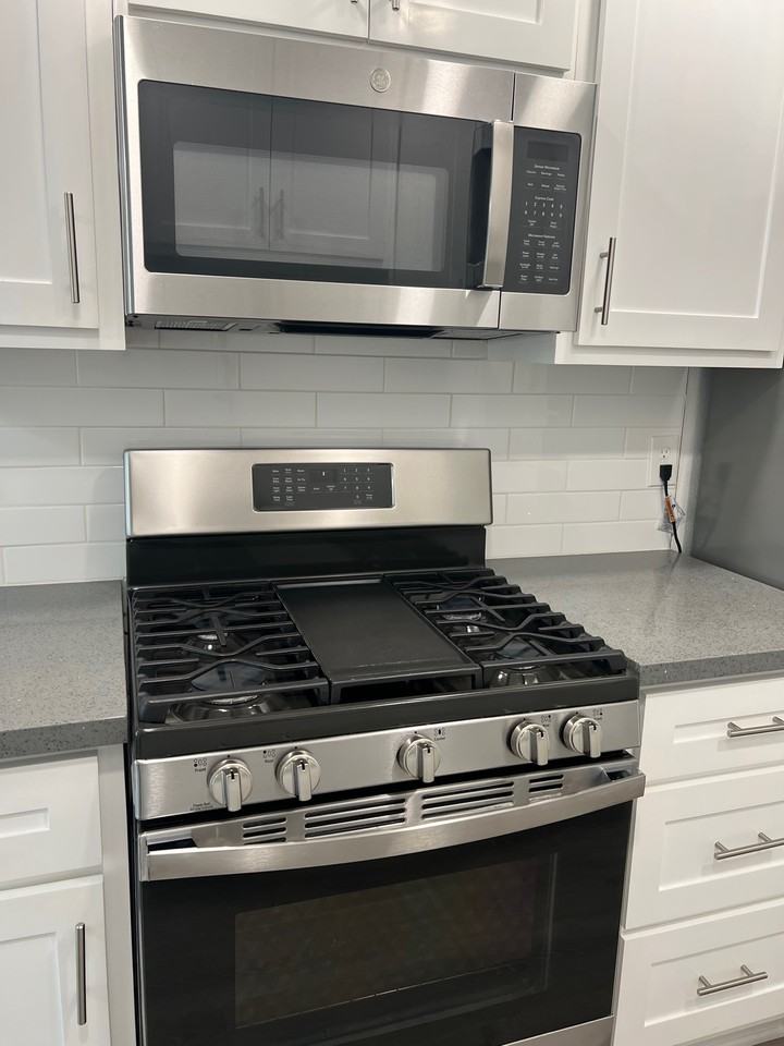 149 E Union Ave #E - Photo 3 of 10