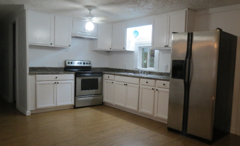 4412 Piney Swamp Rd - Photo 3 of 23