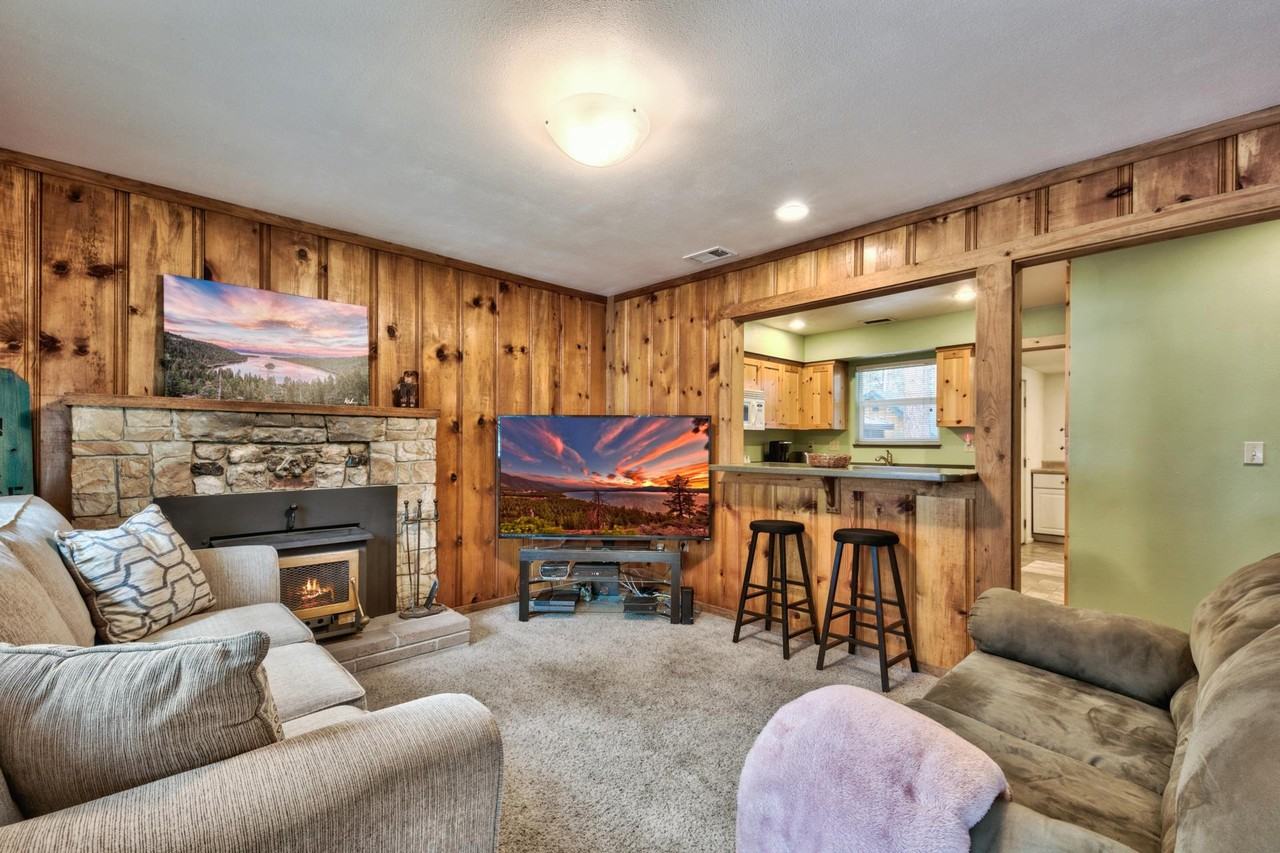 945 Alameda Ave #1 - Photo 6 of 16