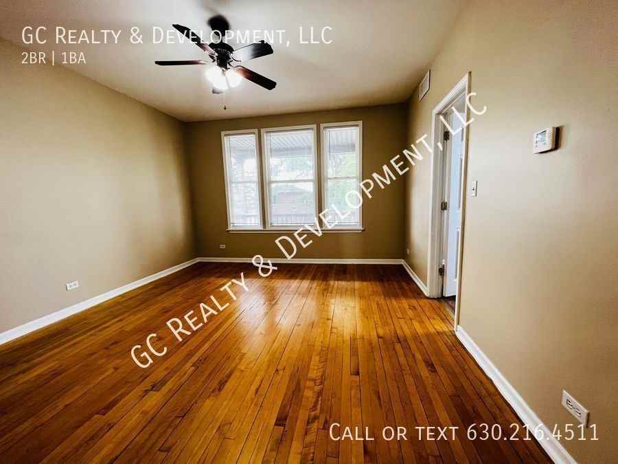 7638 W 61st Pl Apt 2 #2 - Photo 2 of 15