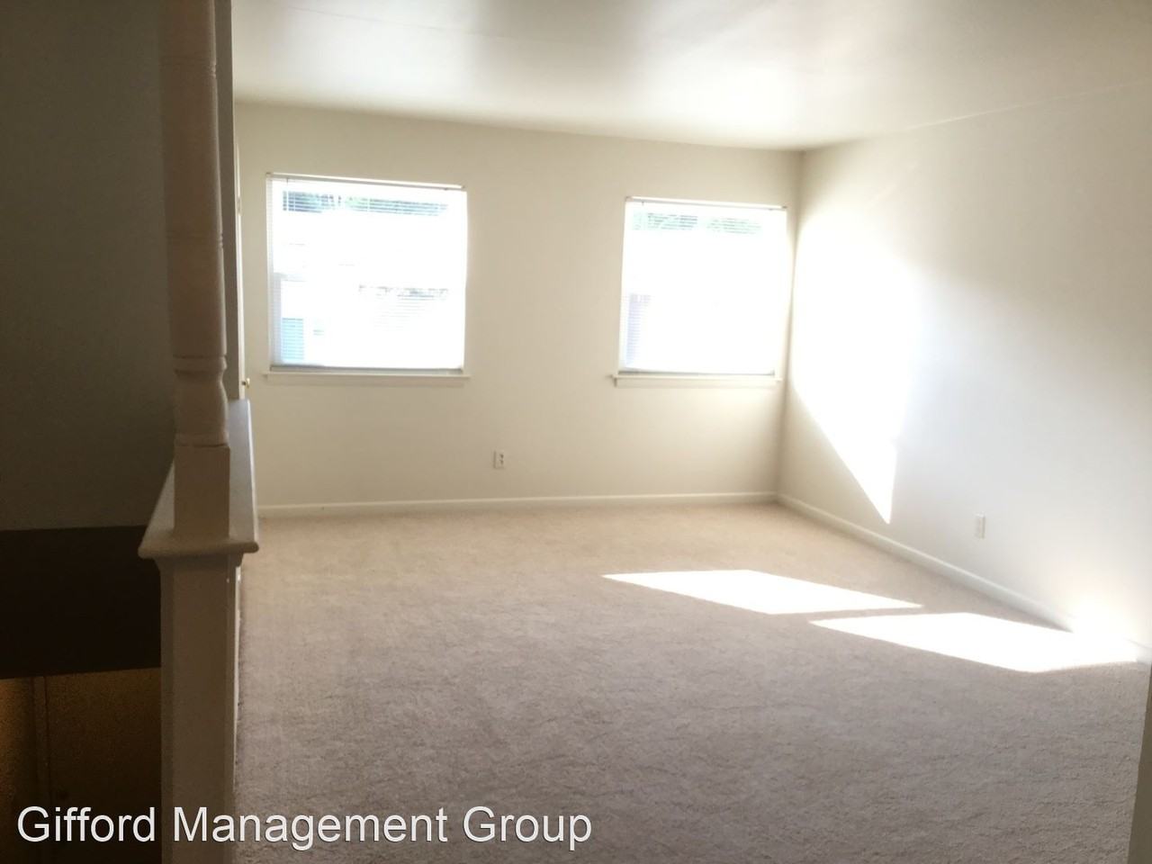 Pine Shore Apartments - Photo 3 of 18