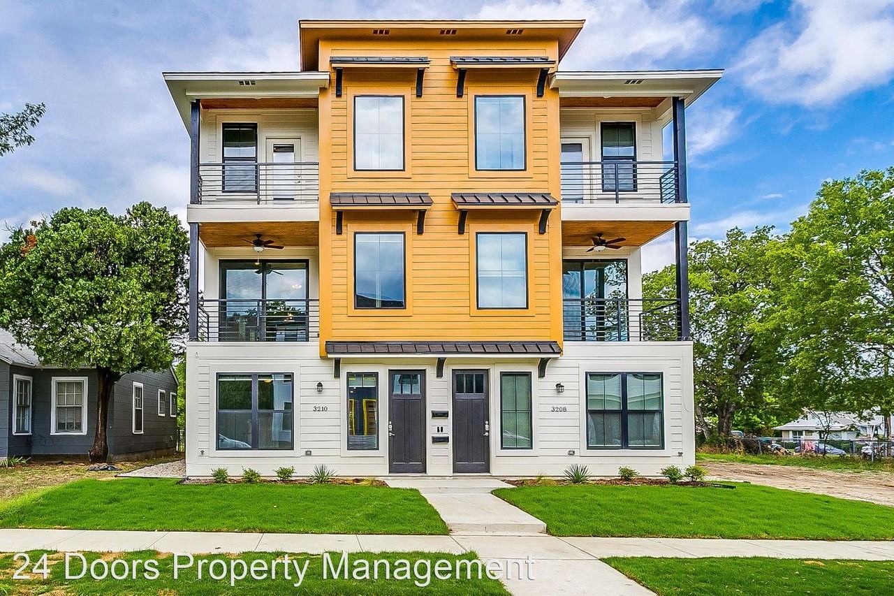 3210 Forest Park Blvd - Photo 3 of 42