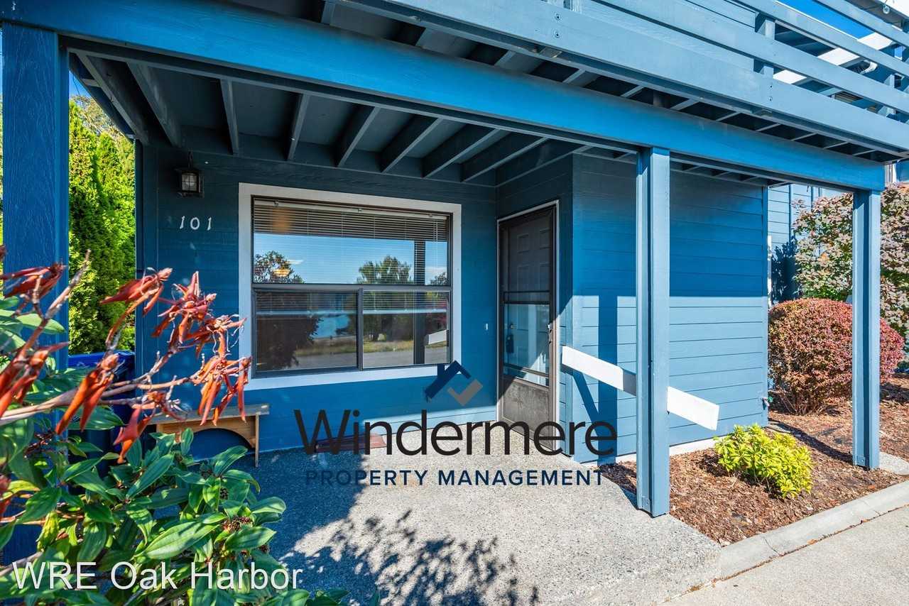 1680 SE 10th Ave - Photo 3 of 19