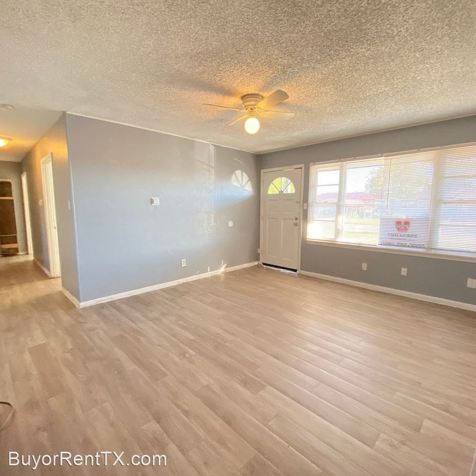 1616 39th St - Photo 2 of 11