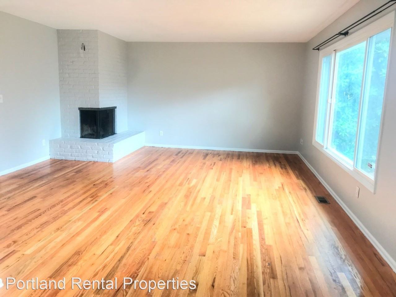 2818 Ne 127th Ave - Photo 2 of 14