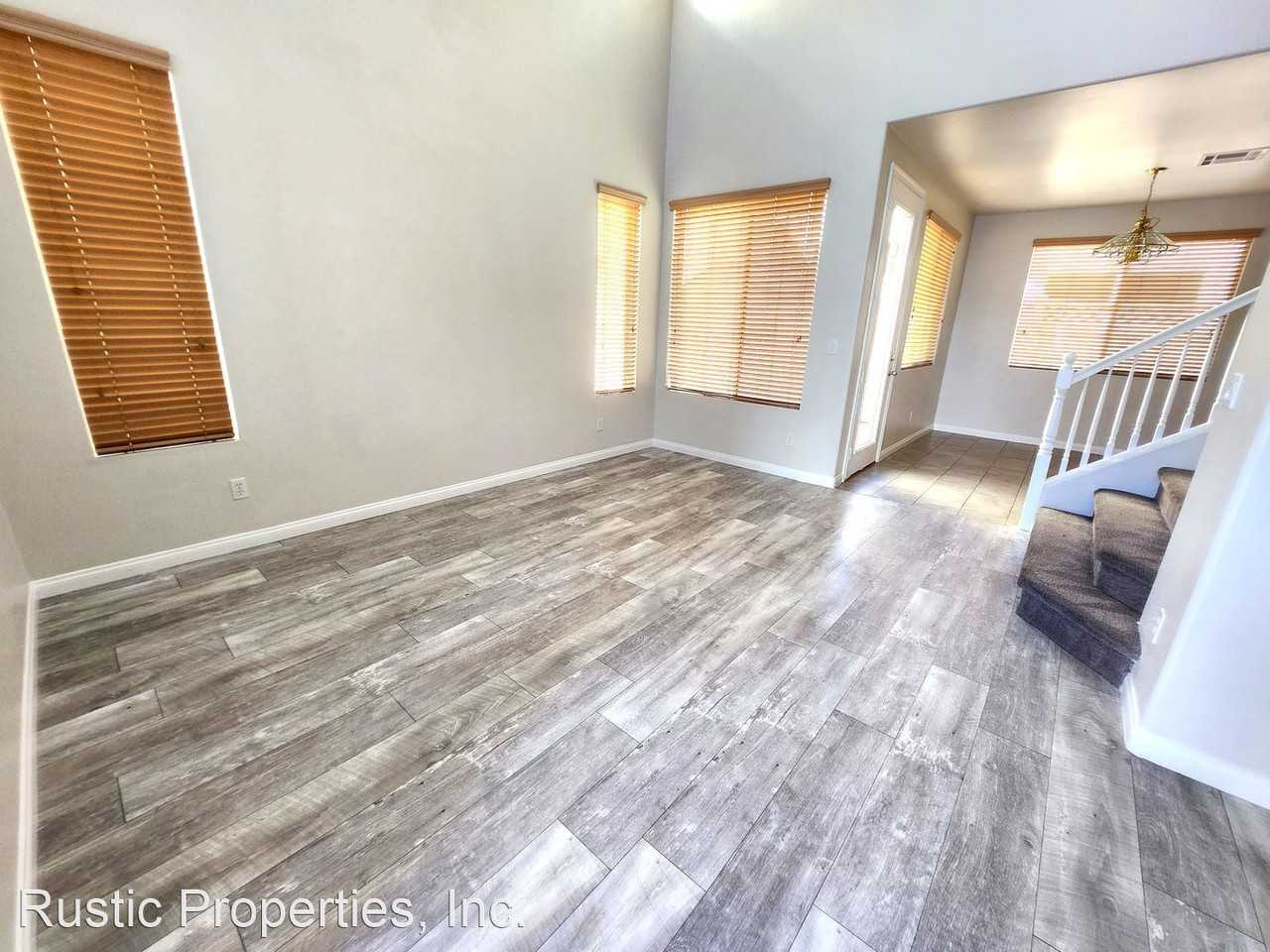 6057 Clear Sail Ct - Photo 3 of 34