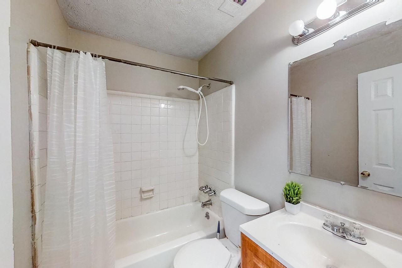 Harper Valley Dr - Photo 2 of 10