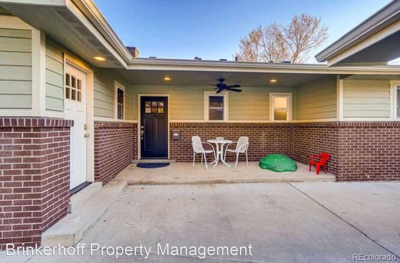 6535 Brentwood St - Photo 2 of 17