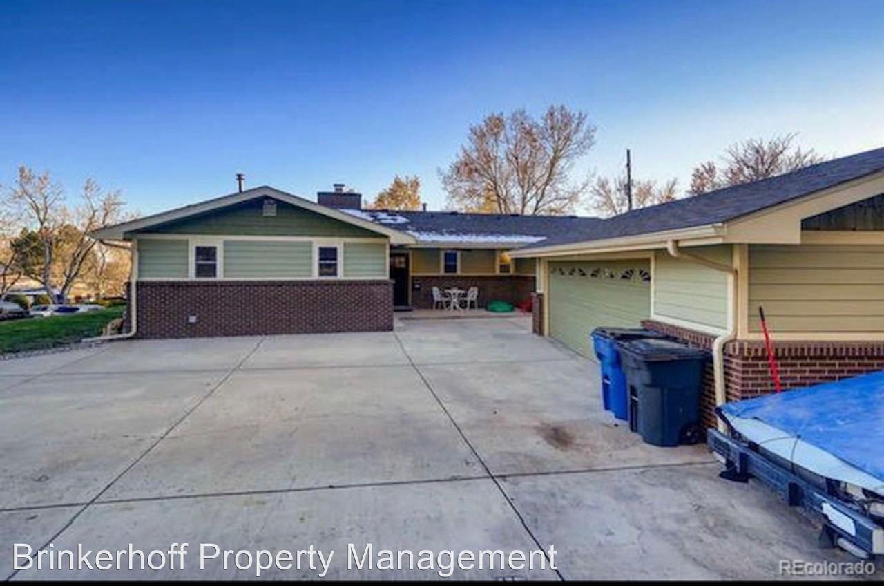 6535 Brentwood St - Photo 3 of 17