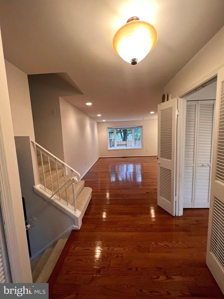 1730 Pine Valley Dr - Photo 3 of 28
