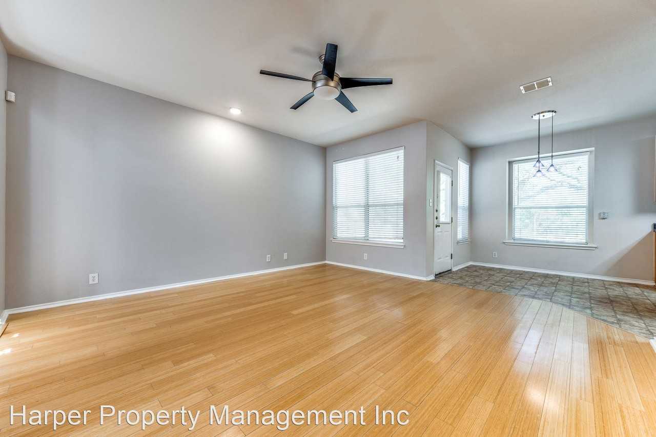 17118 Ashbury Ldg - Photo 3 of 12