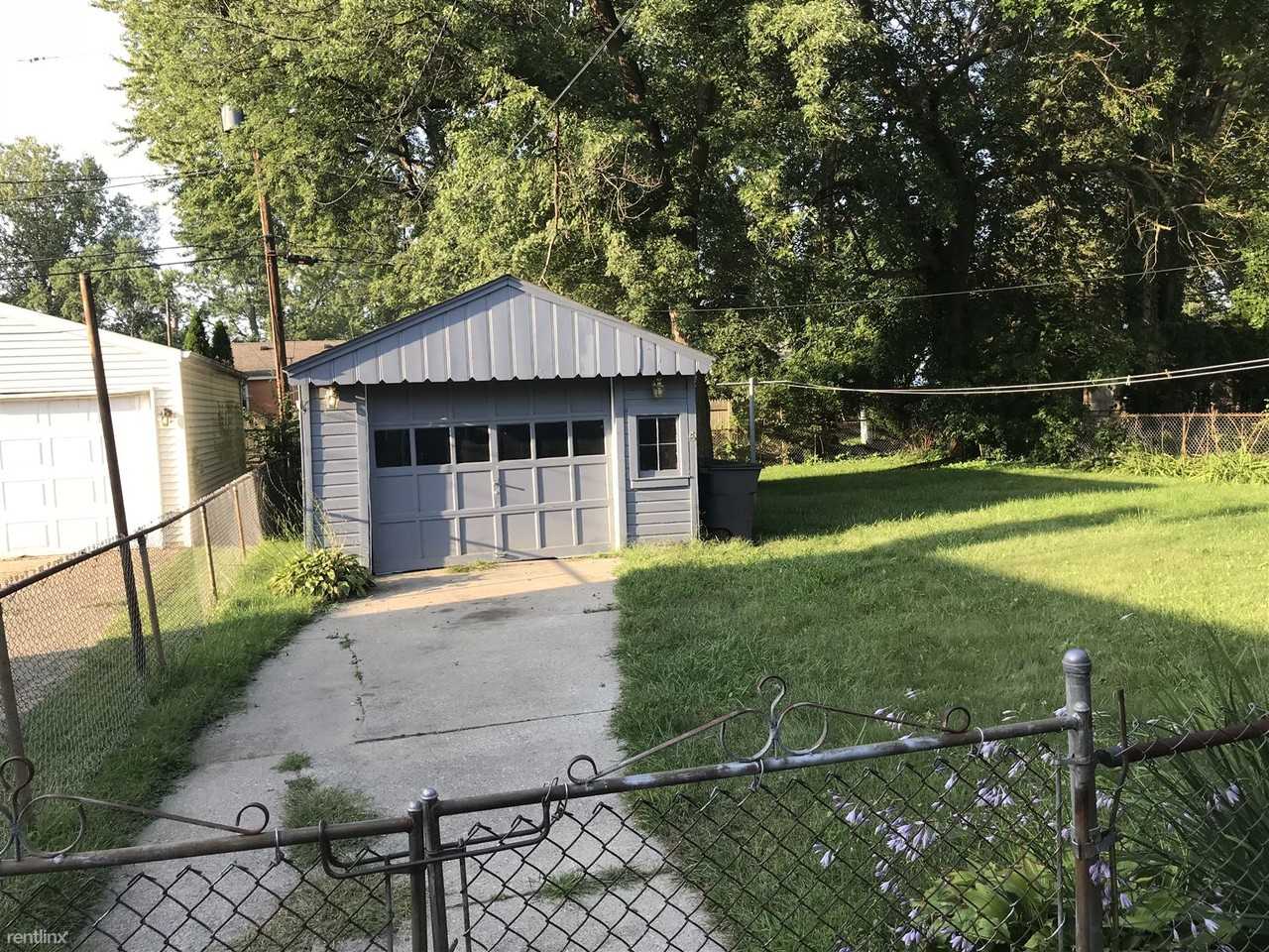 5328 Banbury Dr - Photo 2 of 20