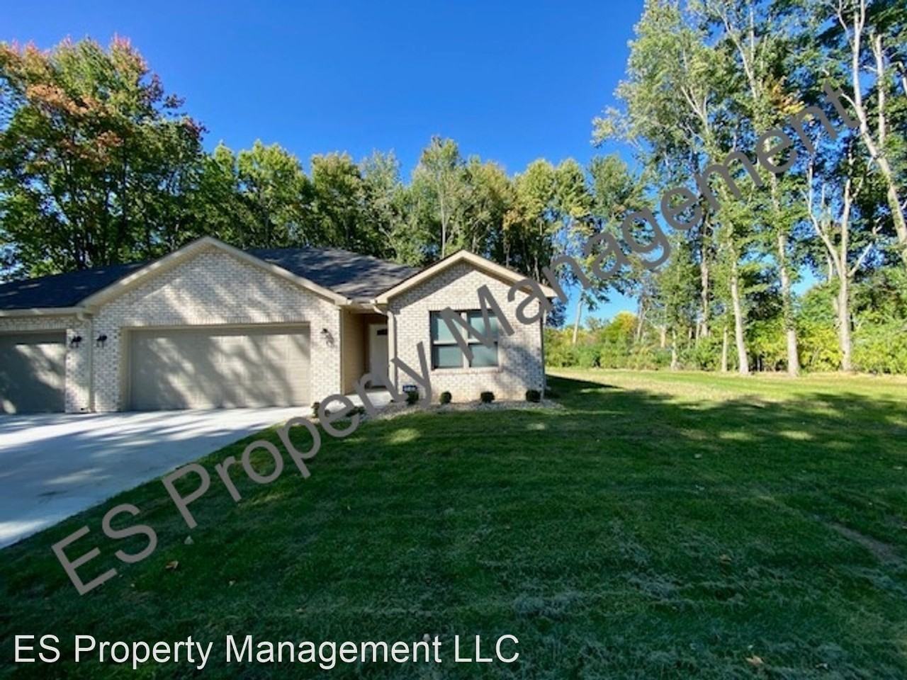 3 Bedroom 2 bath in desirable Franklin, IN - Photo 2 of 30