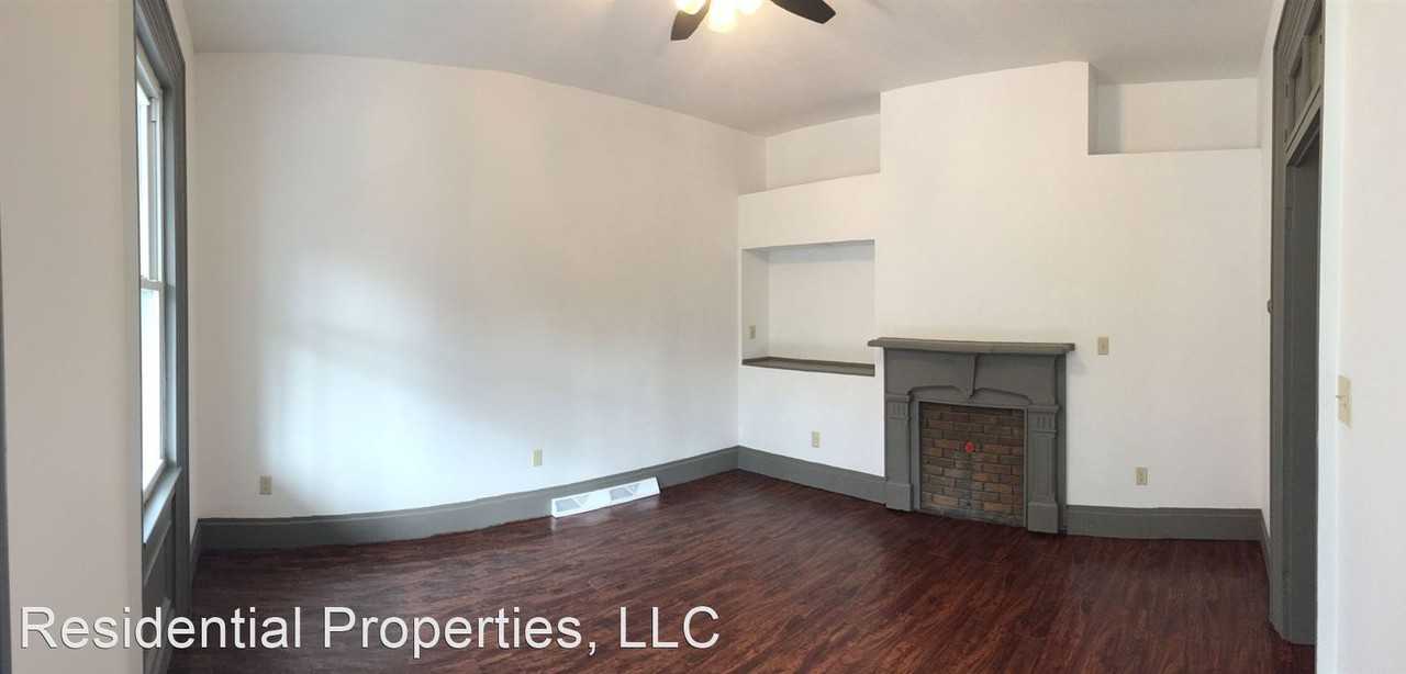 320 Lincoln Ave - Photo 3 of 8