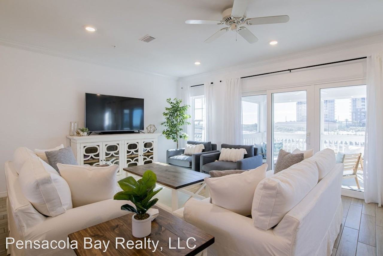 14233 Beach Heather Ct - Photo 2 of 18