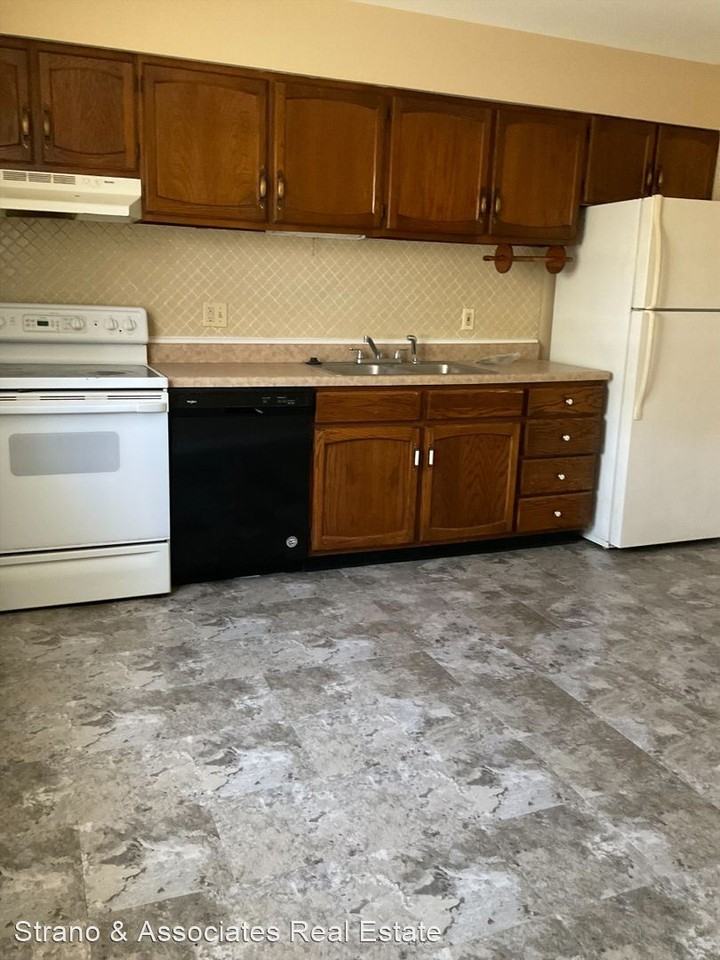 708 White Oak Apartments in O'Fallon, O'Fallon, IL 62269 Zumper