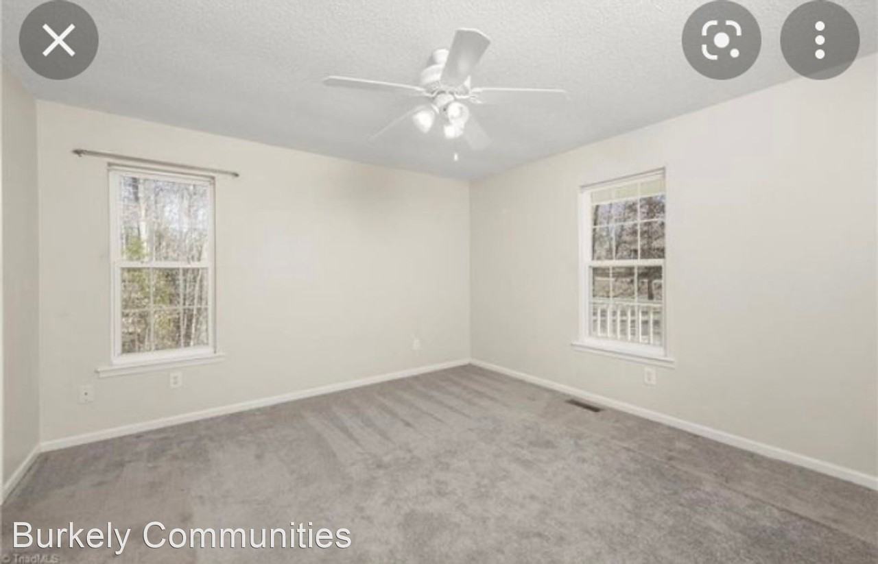 8217 Mapleway Ln - Photo 2 of 3