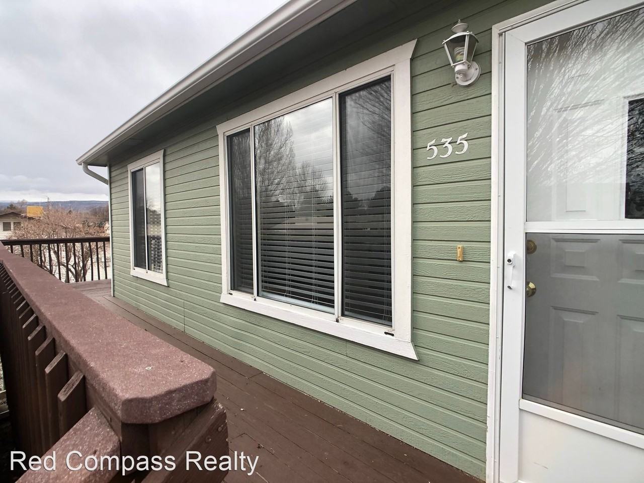 535 Hacienda Dr - Photo 2 of 20