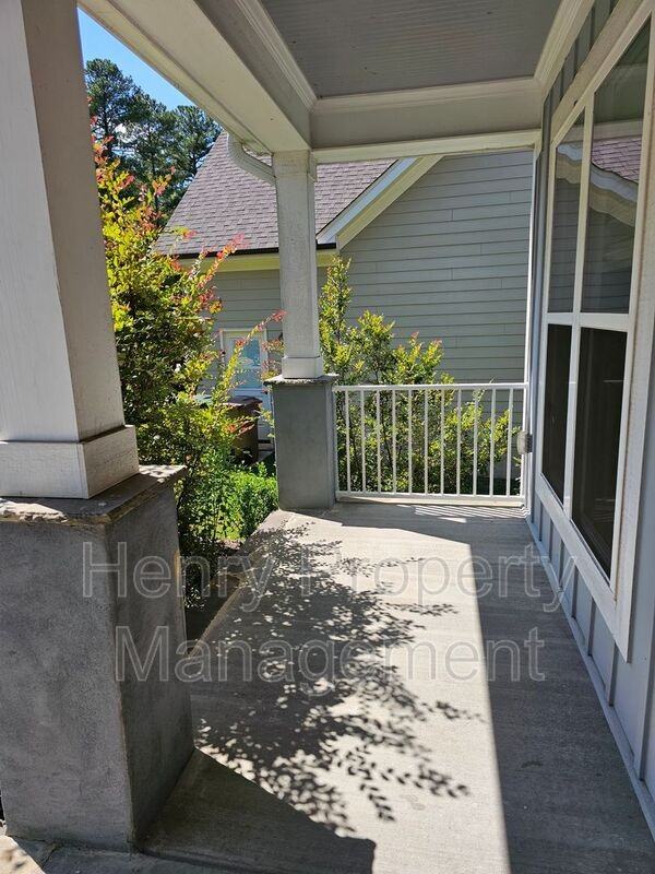 1217 Belhaven Rd - Photo 2 of 34