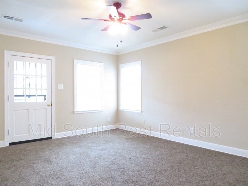 1249 Worthington St - Photo 2 of 5