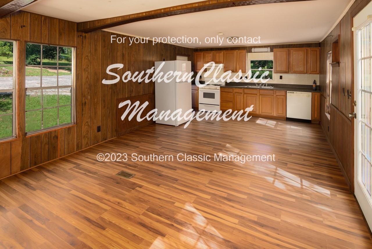 120B Emanuel Harris Rd Ne - Photo 2 of 10