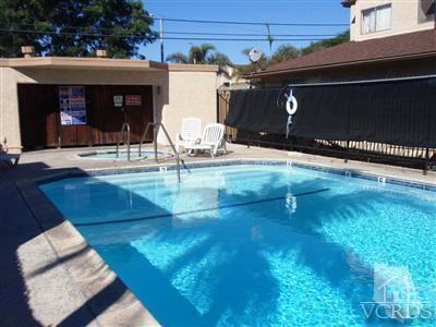 5304 Barrymore Dr - Photo 3 of 18