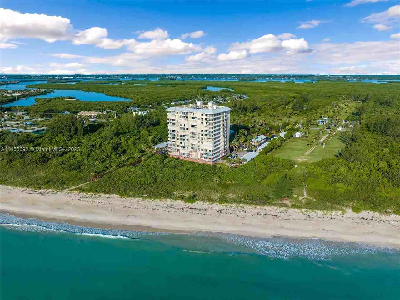 3702 N Highway A1a 701, Hutchinson Island, FL 34949 4 Bedroom