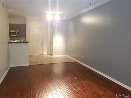 14030 Mcclure Ave - Photo 3 of 10