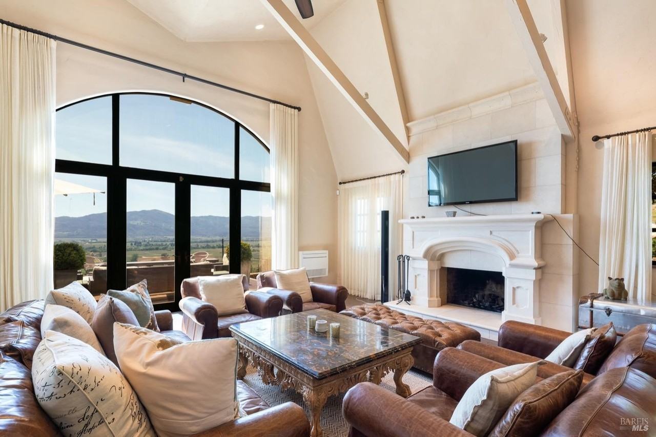 7760 Silverado Trl - Photo 3 of 50