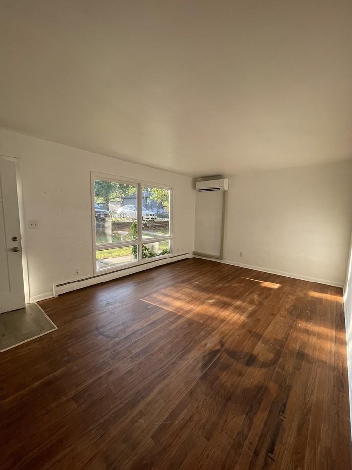 5913 Nw Bell Rd #1 - Photo 4 of 15