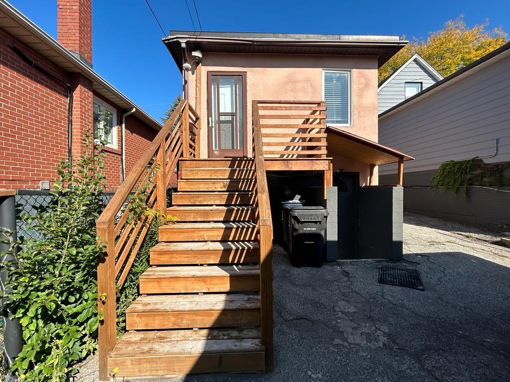 17 Ashbury Avenue #Back