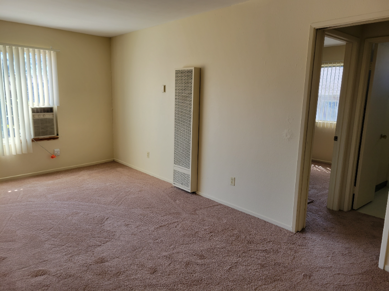 2240 W Dunlop St - Photo 3 of 12