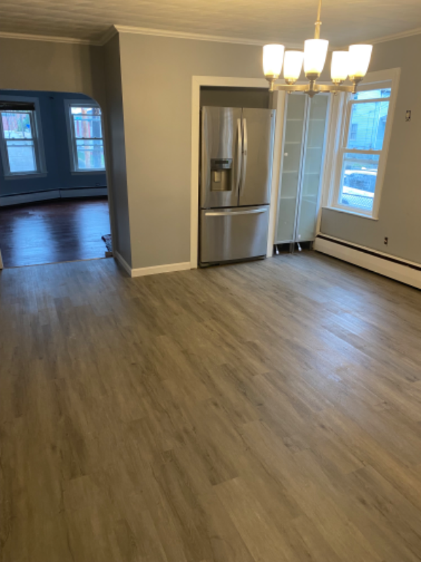 84 Lonsdale Ave #1 - Photo 2 of 8