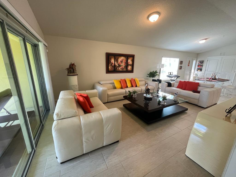 12279 Pescara Ln - Photo 4 of 50