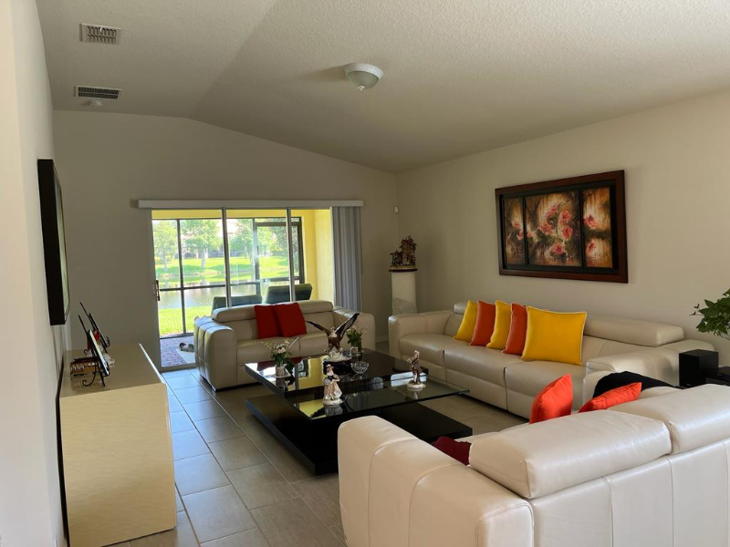 12279 Pescara Ln - Photo 5 of 50