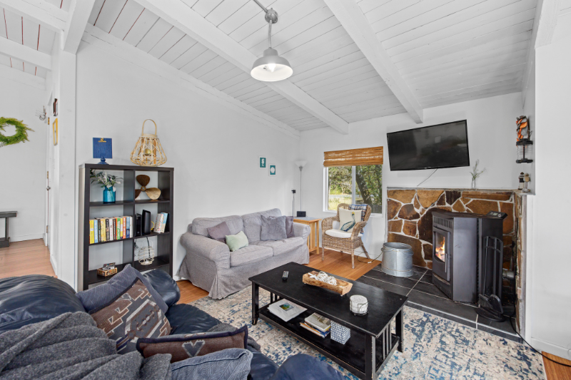 9475 Puffin Ln - Photo 2 of 19