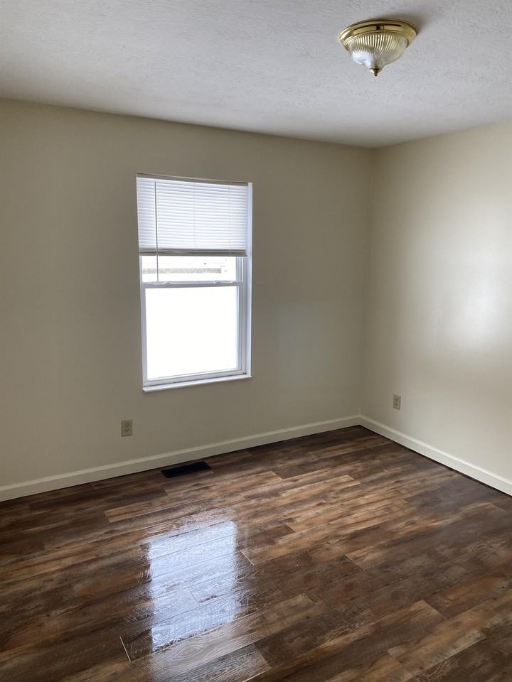 2789 Cattail Rd #5 - Photo 2 of 8