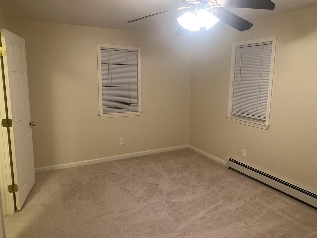 382 S Ellsworth Ave #1 - Photo 2 of 28