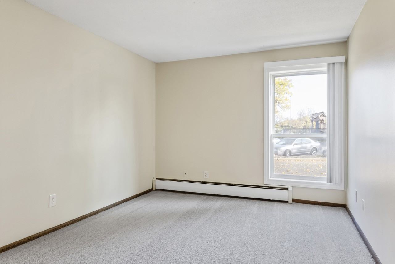 THE PARK at one hundred - Photo 7 of 13